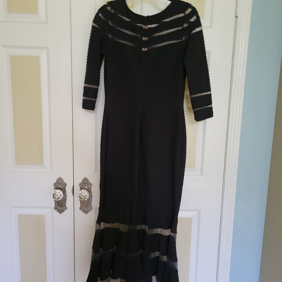 Tadashi shoujo black gown - Picture 6 of 11